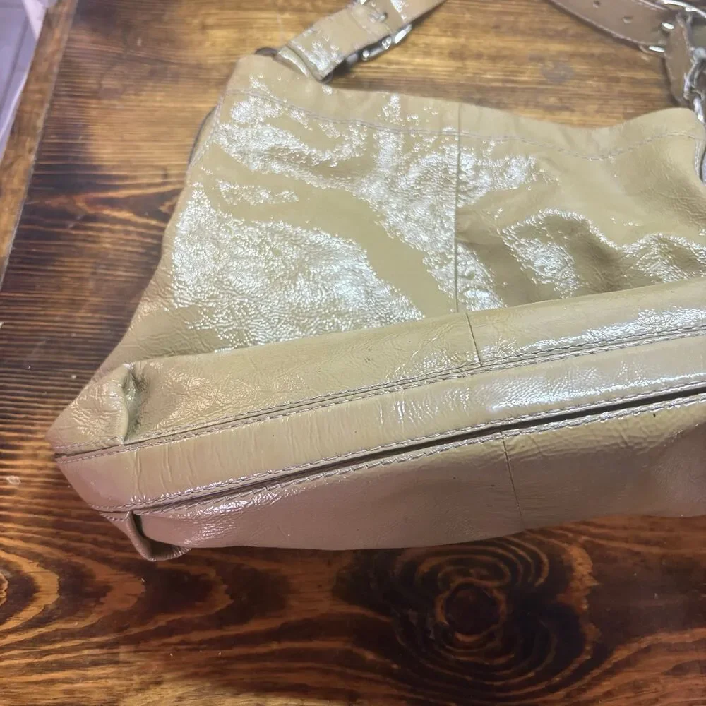 Coach Peyton Green‎ Patent Shoulder Bag